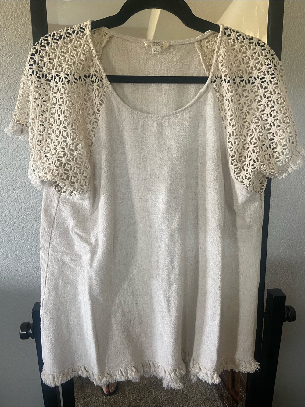 Umgee linen & cotton blend Cream Crochet Sleeve Tunic Top